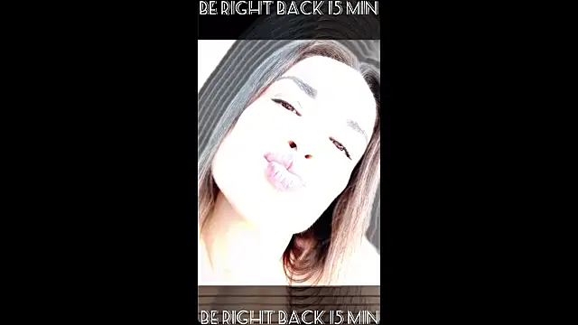 Snapshot of Camilla__one__ chatting on 02/13/26, 01:27 Camilla one online show from 02/13/26, 01:27