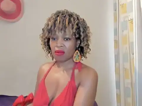 AfricanSquirtingQueen online show from 01/11/26, 06:42