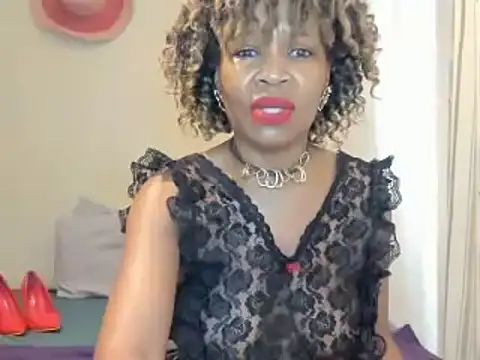 AfricanSquirtingQueen online show from 02/16/26, 05:28
