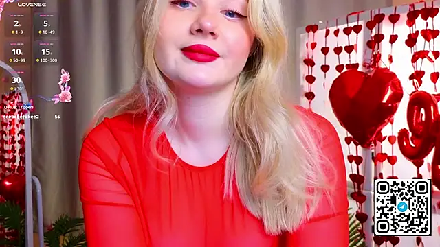 Snapshot of oliviabr0wn0 chatting on 02/15/25, 02:04 oliviabr0wn0 online show from 02/15/25, 02:04