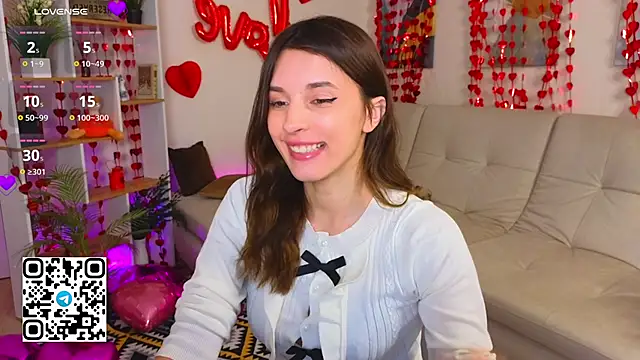 Snapshot of melissaf0rst chatting on 02/24/25, 02:08 melissaf0rst online show from 02/24/25, 02:08