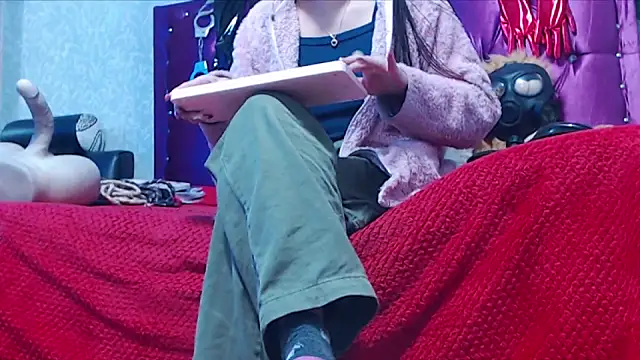 AyshaScott online show from 02/19/26, 02:25