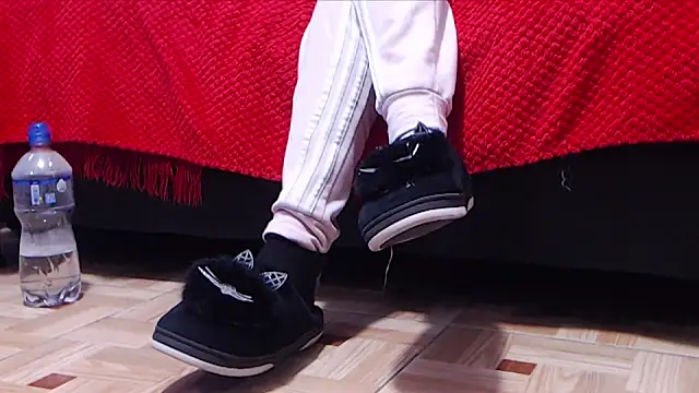 AyshaScott online show from 10/08/25, 01:45