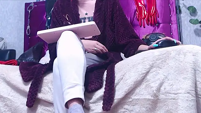 AyshaScott online show from 03/28/26, 12:50