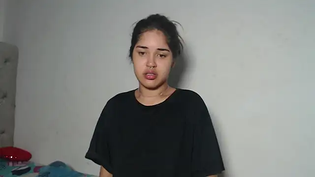 Snapshot of Melody_phillips2 chatting on 12/01/25, 11:22 Melody phillips2 online show from 12/01/25, 11:22