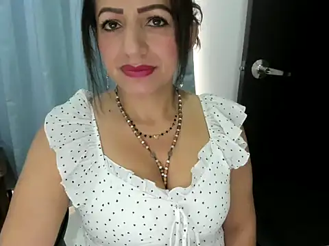 MonicaGarcia  online show from 01/08/26, 12:11