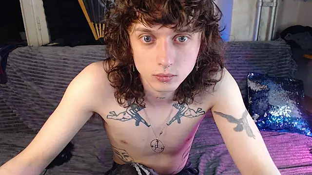axxxturel online show from 05/17/26, 07:47