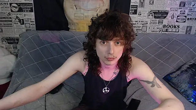 Snapshot of axxxturel chatting on 07/11/26, 07:14 axxxturel online show from 07/11/26, 07:14