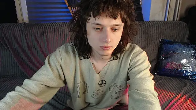 axxxturel online show from 04/22/26, 03:52