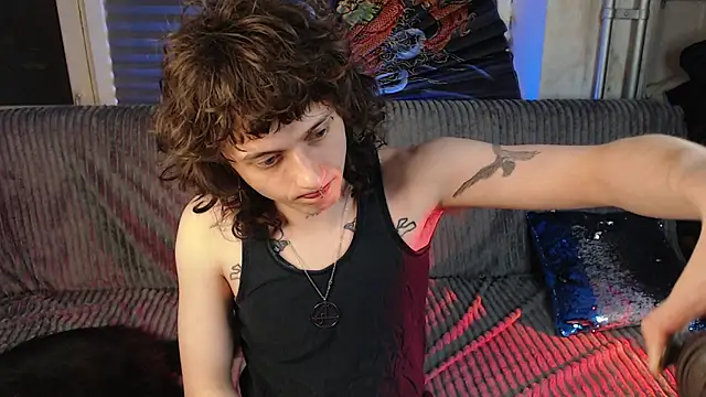 axxxturel online show from 04/15/26, 07:07