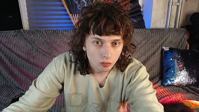 axxxturel online show from 04/17/26, 05:16