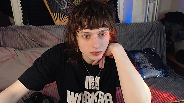 axxxturel online show from 05/05/26, 08:34
