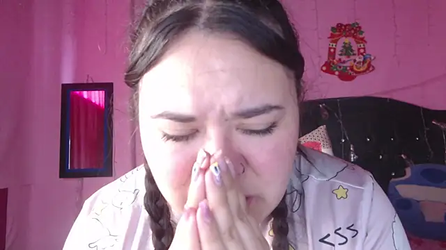 Snapshot of NikkiRous_ chatting on 10/24/25, 12:48 NikkiRous online show from 10/24/25, 12:48