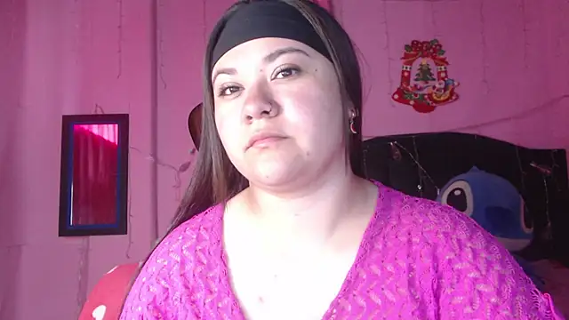 Snapshot of NikkiRous_ chatting on 10/07/25, 12:39 NikkiRous online show from 10/07/25, 12:39