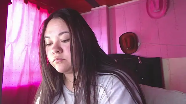 NikkiRous  online show from 02/21/26, 01:13