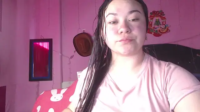 Snapshot of NikkiRous_ chatting on 10/12/25, 01:45 NikkiRous online show from 10/12/25, 01:45