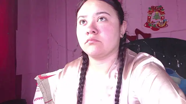 Snapshot of NikkiRous_ chatting on 03/15/25, 01:07 NikkiRous online show from 03/15/25, 01:07