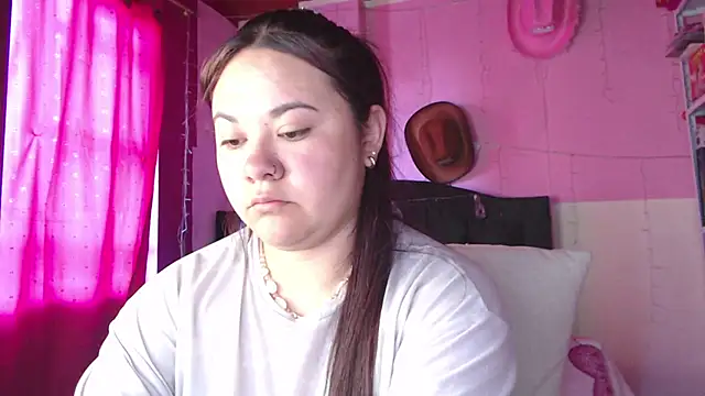 NikkiRous  online show from 01/17/26, 02:09