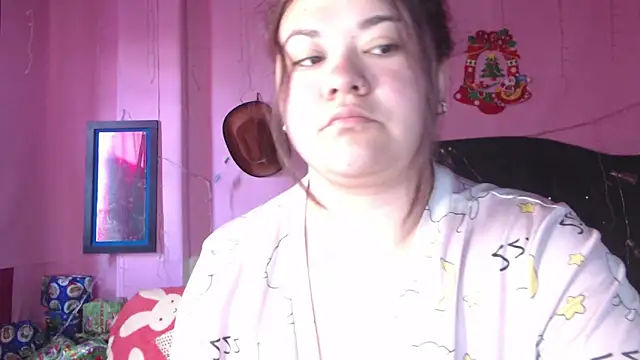 Snapshot of NikkiRous_ chatting on 12/17/25, 03:39 NikkiRous online show from 12/17/25, 03:39