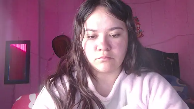 Snapshot of NikkiRous_ chatting on 10/14/25, 12:28 NikkiRous online show from 10/14/25, 12:28