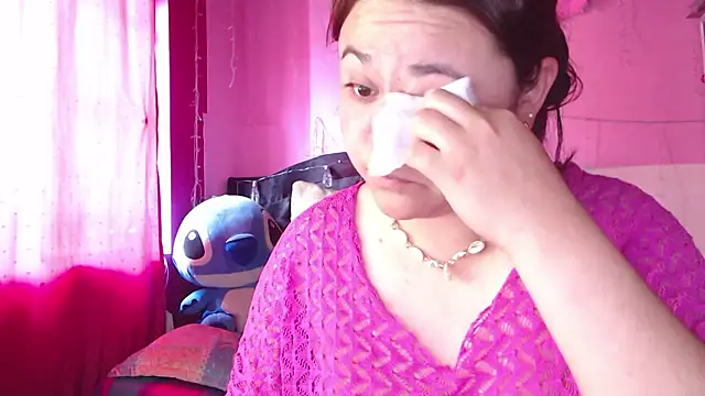 NikkiRous  online show from 01/16/26, 02:10