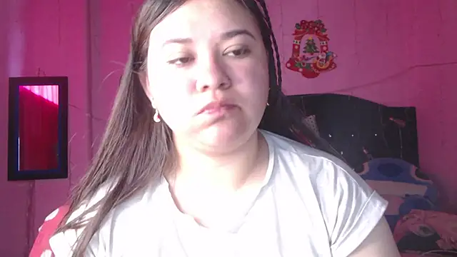 Snapshot of NikkiRous_ chatting on 10/19/25, 02:09 NikkiRous online show from 10/19/25, 02:09