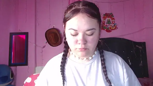 Snapshot of NikkiRous_ chatting on 11/06/25, 12:31 NikkiRous online show from 11/06/25, 12:31