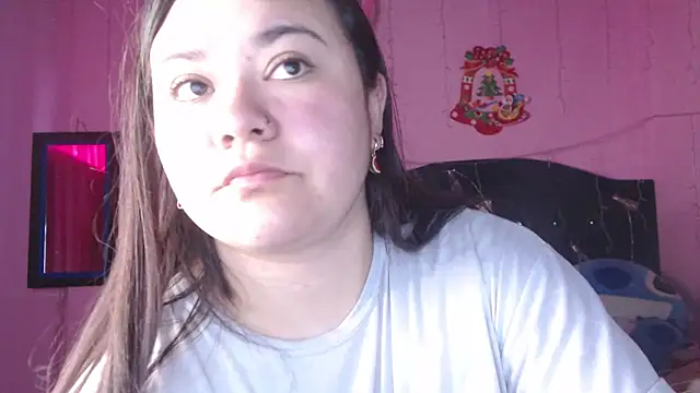 Snapshot of NikkiRous_ chatting on 10/17/25, 12:18 NikkiRous online show from 10/17/25, 12:18