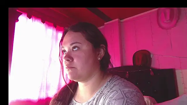 NikkiRous  online show from 04/04/26, 04:35