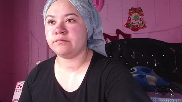 Snapshot of NikkiRous_ chatting on 03/18/25, 12:50 NikkiRous online show from 03/18/25, 12:50