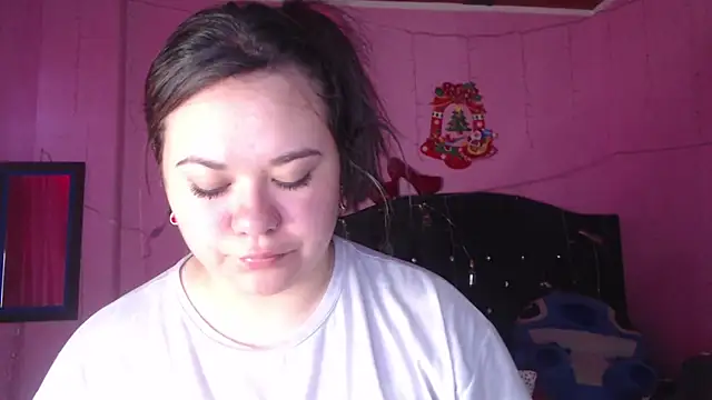 Snapshot of NikkiRous_ chatting on 09/15/25, 12:38 NikkiRous online show from 09/15/25, 12:38