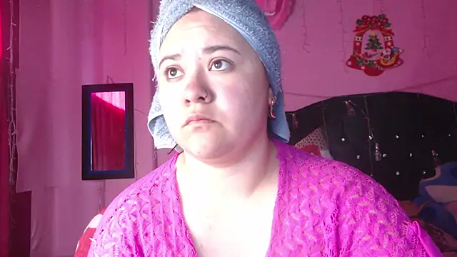 Snapshot of NikkiRous_ chatting on 10/31/25, 12:57 NikkiRous online show from 10/31/25, 12:57