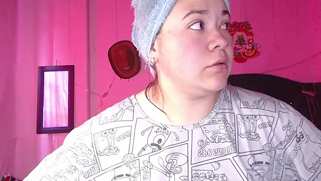 NikkiRous  online show from 01/12/26, 02:46