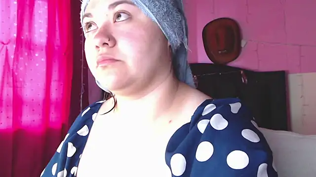 NikkiRous  online show from 02/19/26, 01:08