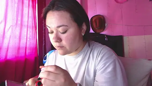 NikkiRous  online show from 02/25/26, 02:28