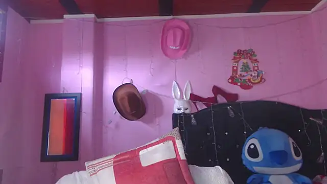 Snapshot of NikkiRous_ chatting on 09/09/25, 12:47 NikkiRous online show from 09/09/25, 12:47