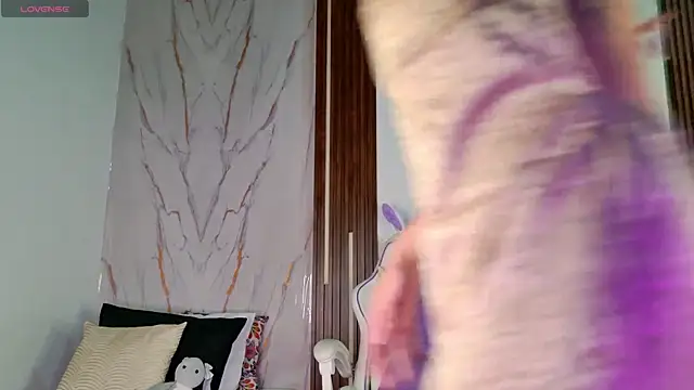 mia 099 online show from 09/09/25, 08:18