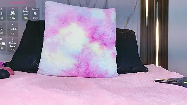 mia 099 online show from 04/13/26, 08:24