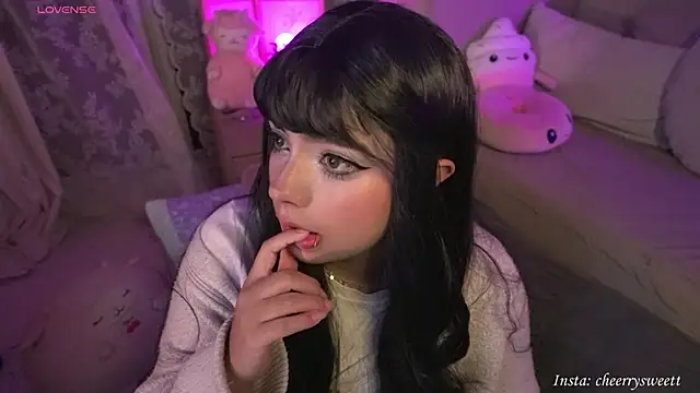 Cheerrysweett online show from 02/07/26, 01:24