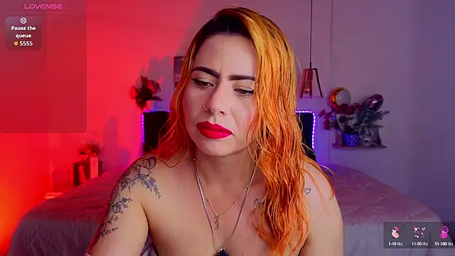Snapshot of Dulce_charlottee chatting on 10/12/25, 07:37 Dulce charlottee online show from 10/12/25, 07:37