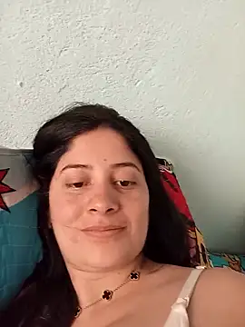 Snapshot of Lara_Asher chatting on 10/12/25, 03:46 Lara Asher online show from 10/12/25, 03:46