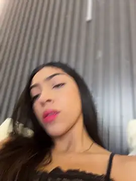 Ema azel online show from 02/07/26, 02:03