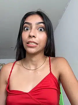 Snapshot of Ema_azel chatting on 02/13/25, 05:44 Ema azel online show from 02/13/25, 05:44