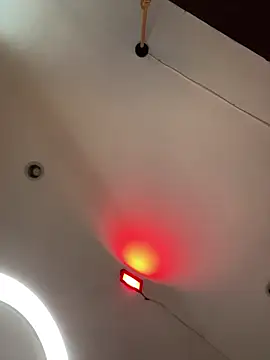 Snapshot of Ema_azel chatting on 10/04/25, 01:12 Ema azel online show from 10/04/25, 01:12