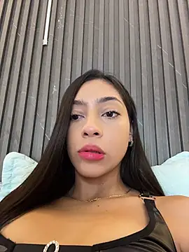 Ema azel online show from 01/13/26, 01:48