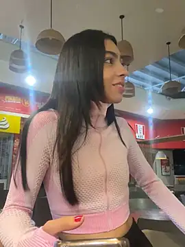 Snapshot of Ema_azel chatting on 03/14/25, 12:51 Ema azel online show from 03/14/25, 12:51