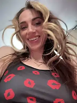 BrattyBae xo online show from 02/07/26, 06:27