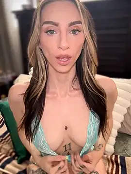 BrattyBae xo online show from 03/09/26, 08:12