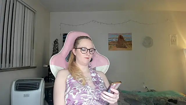 Snapshot of AudreyMadisonX chatting on 03/08/25, 04:56 AudreyMadisonX online show from 03/08/25, 04:56