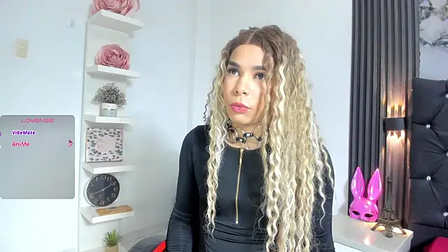 Giorgina Parado online show from 04/18/26, 04:04